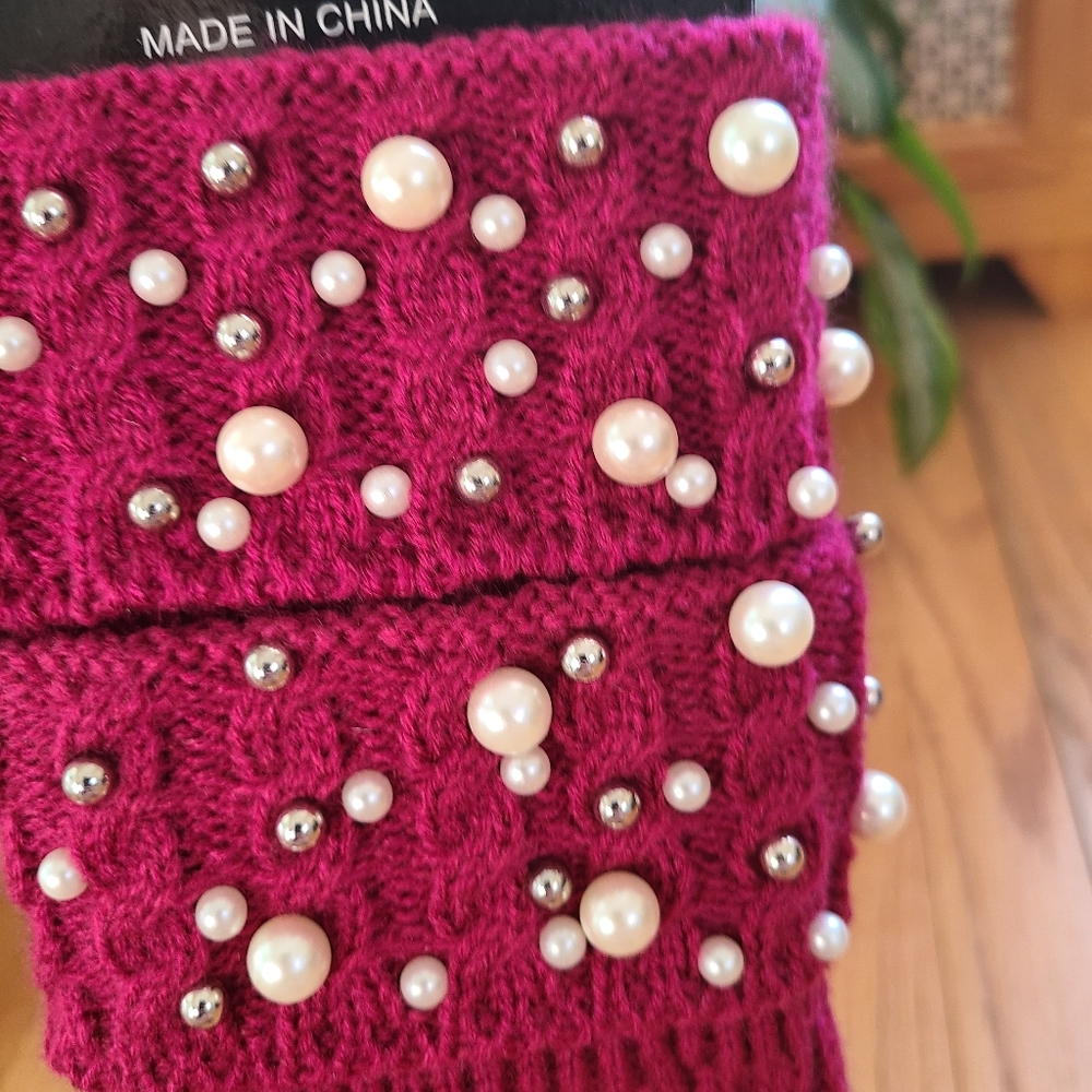 NWT- Raspberry and Pearl Boot Topper / Leg Warmer - Picture 4 of 6